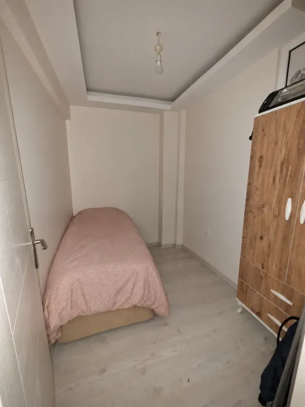 ÜNV. BÖLGESİ YAYLACIK MH. 1+1 FULL EŞYALI SATILIK DAİRE