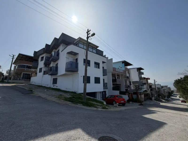BUCA ŞİRİNKAPI'DA 3 ADET EŞYALI/EŞYASIZ YATIRIM FIRSATI DAİRELER