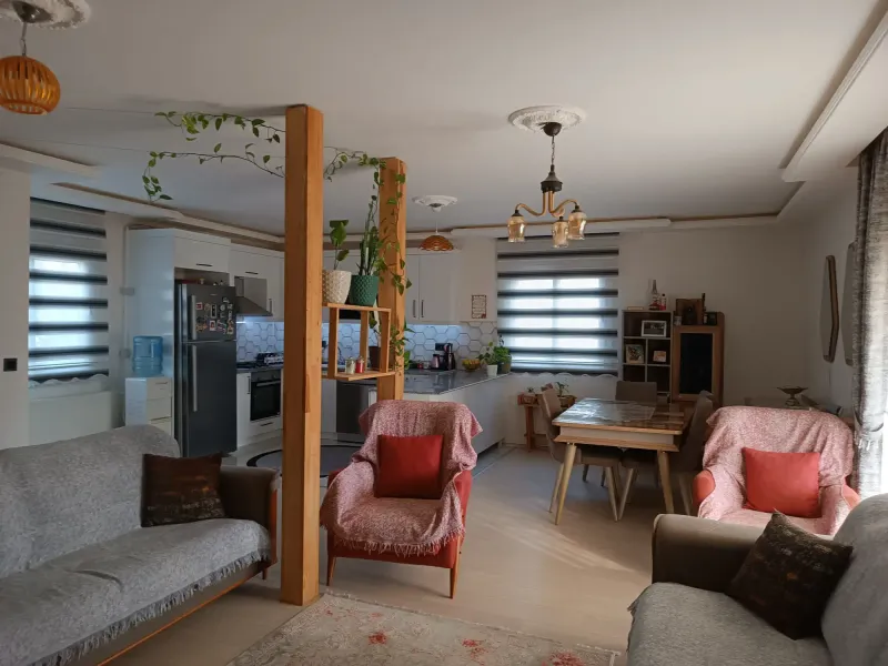 GEDİZ NEHRİ KIYISINDA 2 ADET PREFABRİK VİLLA VE ARSASI